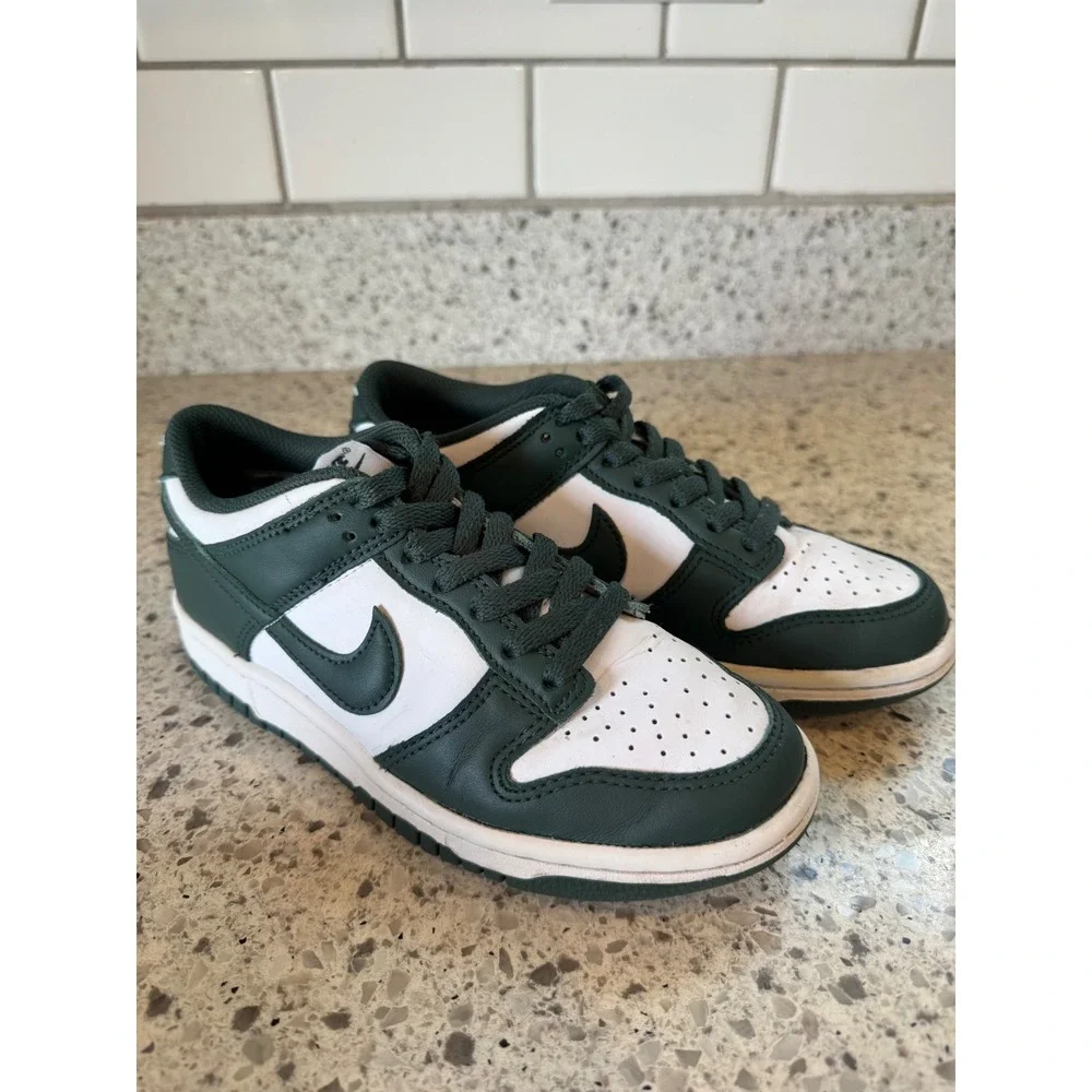 Nike Dunk Low Michigan State Forest Green White FB9109-120 Kids Size 4Y